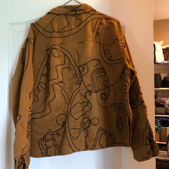 Chico’s button down side slit top - Picture 2 of 5